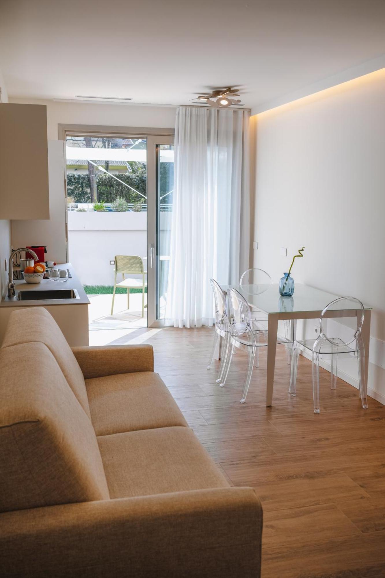 Aparthotel Sea Breeze Caorle Zewnętrze zdjęcie